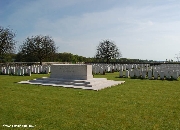 Gommecourt New Wood cemetery